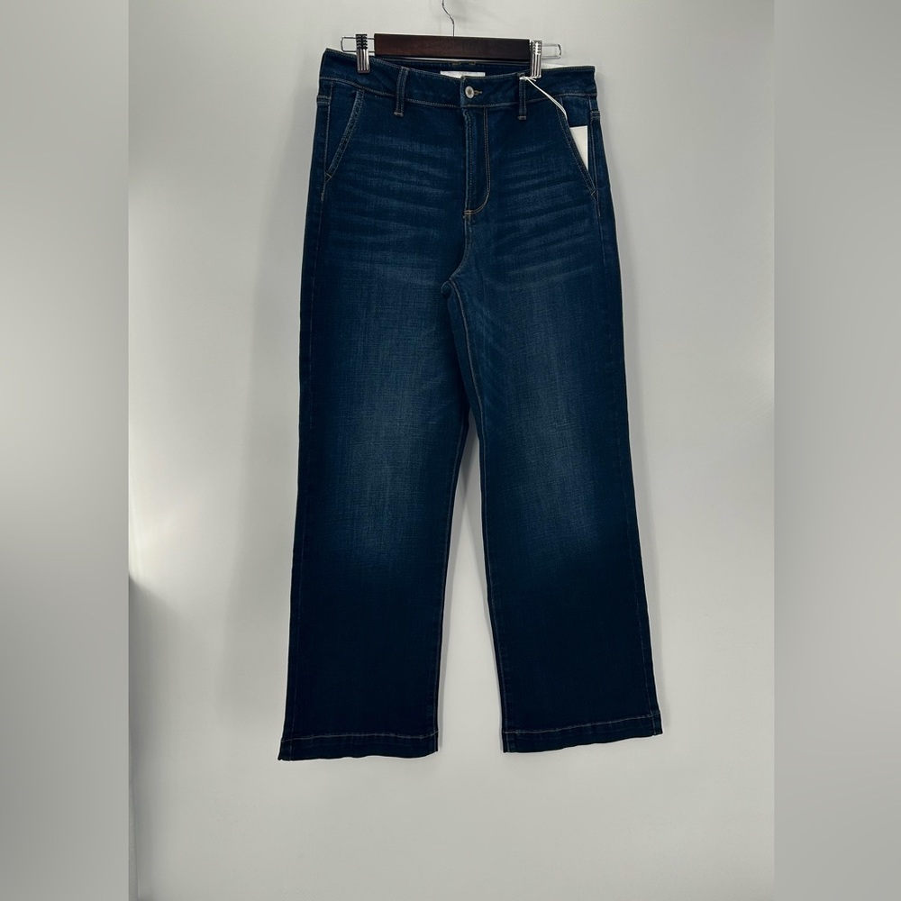 KanCan High Rise Wide Leg Jeans, size 11/29. NWT